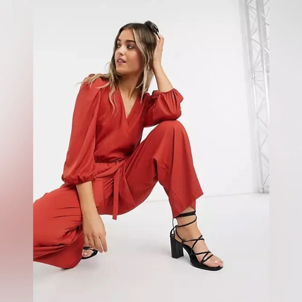 ASOS - MONKI - Tia Wrap Front Jumpsuit in Rust - Picture 3 of 11